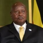 تعهد الرئيس الأوغندي يوري موسفيني بالعمل علي اعادة السيارات