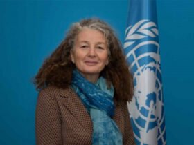 دينيس براون