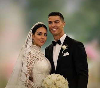 كريستيانو وجرجينا